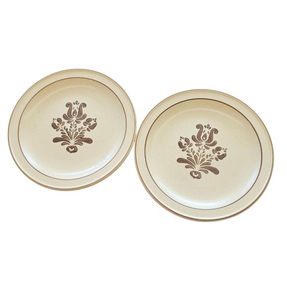 Pfaltzgraff Yorktowne Ceramic Dinner Plates Set 2 - Picture 1 of 6